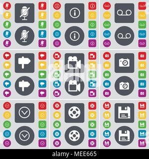Mikrofon, Informationen, Kassette, Wegweiser, Kamera, Kamera, Pfeil abwärts, Videokassetten, Disketten- Symbol. Eine große Auswahl an flache, farbige Schaltflächen für Stock Vektor