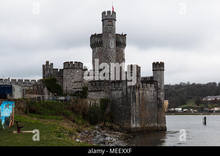 Blackrock Castle, eine gerippte Anreicherung an Blackrock, ca. 2 km vom Zentrum von Cork City, am Ufer des River Lee in Irland Stockfoto