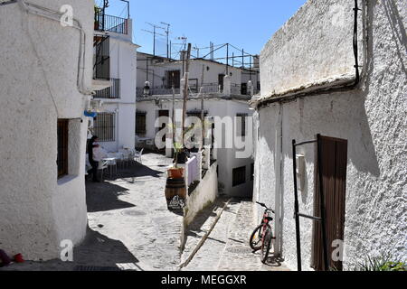 Weißes Dorf von Pampaneira, Las Alpujarras, Provinz Granada, Spanien Stockfoto