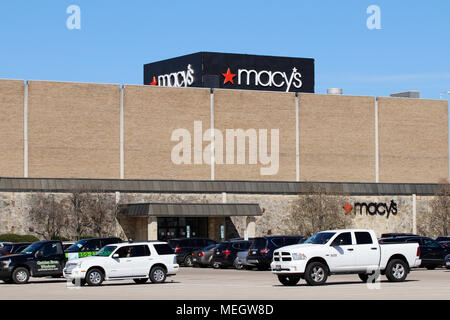 Dayton - ca. April 2018: Macy's Department Store. Macy's, Inc. ist einer der Nation Premier Omnichannel Einzelhändler I Stockfoto