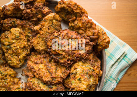 Mucver/gebratene Zucchini/türkisches Essen Stockfoto
