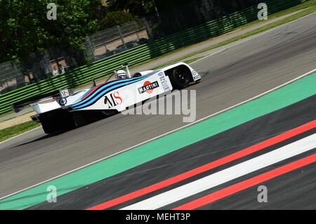 Imola, 21. April 2018. Riccardo Patrese drive Lancia Martini LC1 Prototyp während der Legende Festival 2018 in Imola in Italien. Credit: Dan74/Alamy leben Nachrichten Stockfoto