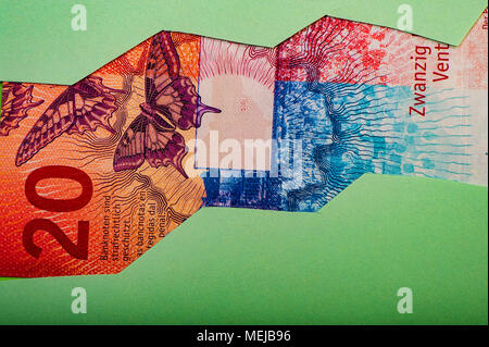 Schweizer Banknoten - eine Sammlung von alten und neuen 20 Noten. Bargeld. Stockfoto