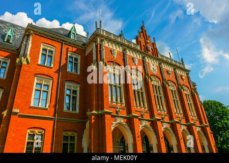 Krakau, Polen - 29. Juni 2015: Die Jagiellonen Universität ist die älteste Universität in Polen. Stockfoto