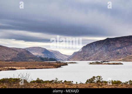 Das ist ein Bild von Louigh Beagh in Glenveagh National Park in Donegal, Irland Stockfoto