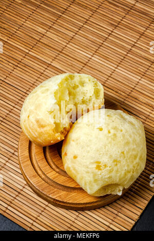 Brasilianische Käse Brot. Florianopolis, Santa Catarina, Brasilien. Stockfoto