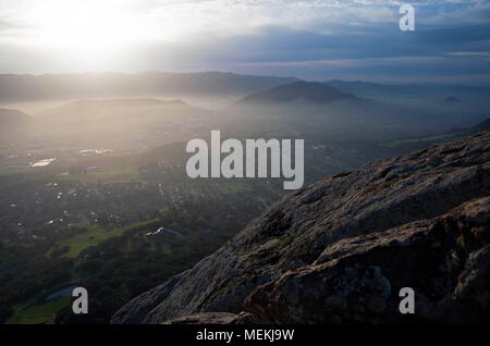 Bishop's Peak bietet eine Wanderung in der Nähe von San Luis Obispo, CA. Stockfoto