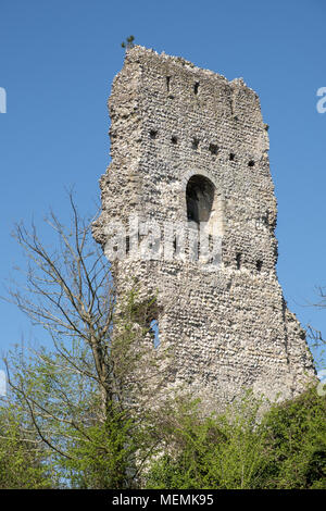 BRAMBER, WEST SUSSEX/UK - April 20: Bleibt von bramber Castle im Bramber West Sussex UK am 20. April 2018 Stockfoto