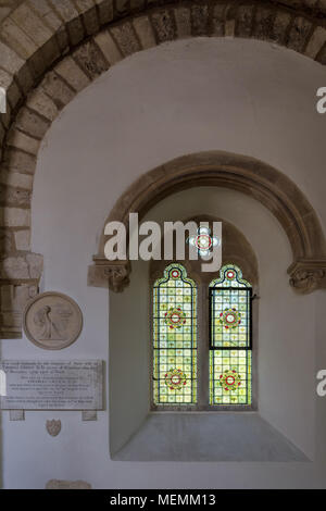 BRAMBER, WEST SUSSEX/UK - April 20: Innenansicht der Kirche St. Nikolaus im Bramber West Sussex UK am 20. April 2018 Stockfoto