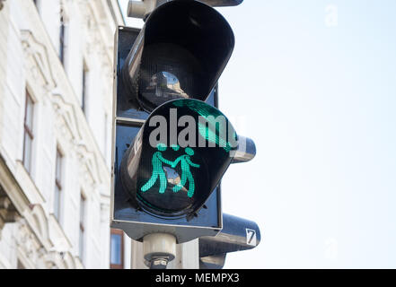 Fußgängerampel, zahlen Hände mit Herz, Wien Österreich April 20, 2018 Stockfoto