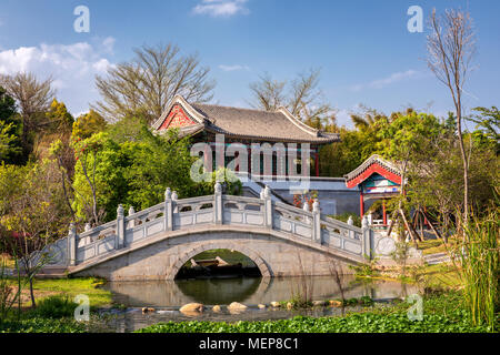 Chinesischen Tempel, der Xiamen International Garden & Flower Expo Park, Jimei District, Xiamen, Fujian, China Stockfoto