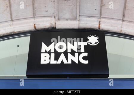 Genf, Schweiz - 14 August 2016: Montblanc Logo auf eine Wand. Montblanc ist ein deutscher Hersteller von Luxus Schreibgeräte, Uhren, Schmuck Stockfoto