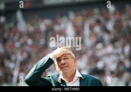 Frankfurt, Deutschland. 21 Apr, 2018. Peter Fischer (Präsident), Geste, Gestik, Fußball 1. 1. Fussballbundesliga, 31. Spieltag, Eintracht Frankfurt (F) - Hertha BSC Berlin (B), am 21/04/Frankfurt/Deutschland 2018. | Verwendung der weltweiten Kredit: dpa/Alamy leben Nachrichten Stockfoto