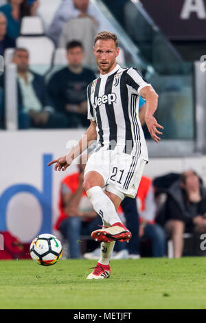 Benedikt Howedes von Juventus Turin während Erie der Italienischen eine "Übereinstimmung zwischen Juventus 0-1 Napoli bei Allianz Stadion am 22. April 2018 in Turin, Italien. (Foto von Maurizio Borsari/LBA) Stockfoto