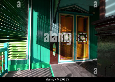 Die traditionelle Moschee, im Jahre 1526 erbaut wurde, wurde die erste Moschee in South Kalimantan gebaut. Die Moscheen sind einige Teile des gleichen Demak Moschee Architectur Stockfoto