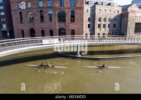 Rudern durch Finzels erreichen und Schloss Brücke, Bristol. Bristol Projekt, Stockfoto