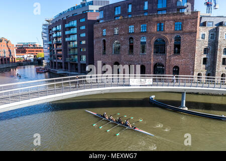 Rudern durch Finzels erreichen und Schloss Brücke, Bristol. Bristol Projekt, Stockfoto