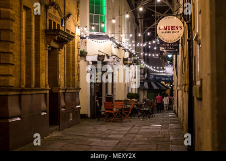 St Kerben Marktgebiet in der Nacht. Bristol Projekt, Stockfoto