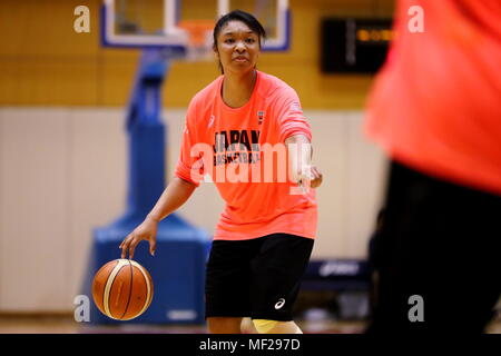 Ajinomoto National Training Center, Tokyo, Japan. 24 Apr, 2018. Monica Okoye (JPN), 24. April 2018 - Basketball: Japans Frauen Nationalteam Trainingslager für den Asian Games 2018 und der FIBA Basketball der Frauen-WM 2018 an Ajinomoto National Training Center, Tokyo, Japan. Credit: Naoki Nishimura/LBA SPORT/Alamy leben Nachrichten Stockfoto
