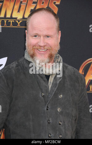 Los Angeles, Kalifornien, USA. 23 Apr, 2018. 23. April 2018 - Los Angeles, Kalifornien, USA - Joss Whedon bei der Weltpremiere von "Marvel Studios" Avengers Infinity Krieg'' am El Capitan Theatre, Hollywood, Los Angeles statt. Credit: Paul Fenton/ZUMA Draht/Alamy leben Nachrichten Stockfoto