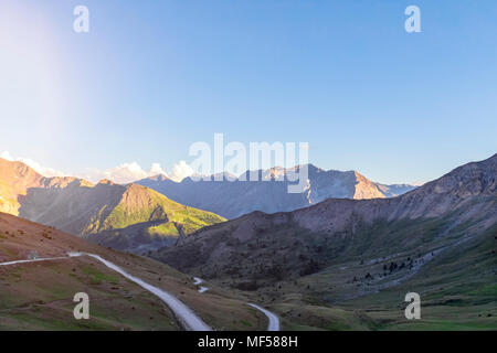 Italien, Piemont, West Alpen, Blick vom Colle Basset, Colle dell'Assietta, Cottischen Alpen Stockfoto