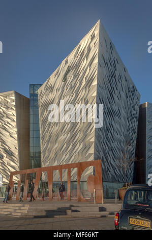 BELFAST, Nordirland - Dezember 29, 2016: Titanic multimedia Museum und Besucher Information Center in Belfast. Stockfoto