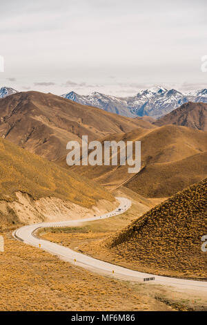 Pass Road, Lindis Pass, Südliche Alpen, Otago, Southland, Neuseeland Stockfoto