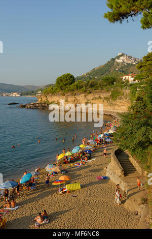 Beach, San Marco di Castellabate, Nationalpark Cilento, Provinz Salerno, Kampanien, Italien Stockfoto