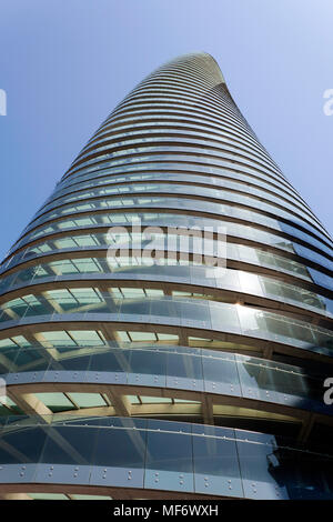 Anzeigen, Suchen, in der Arena Tower, (früher als Baltimore Turm bekannt) am Rand der Inneren Millwall Dock, Isle of Dogs, London Stockfoto