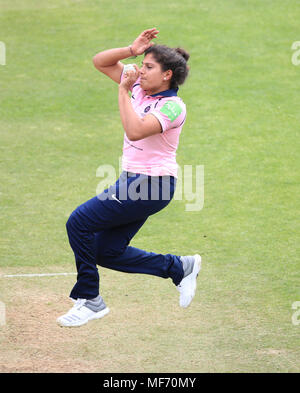 Naomi Dattani von Middlesex Women während des MCC Women's Day-Spiels auf dem Lord's Cricket Ground, London. Stockfoto