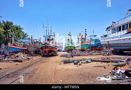 Boot Reparatur und Renovierung Yard, Thailand, Südostasien Stockfoto