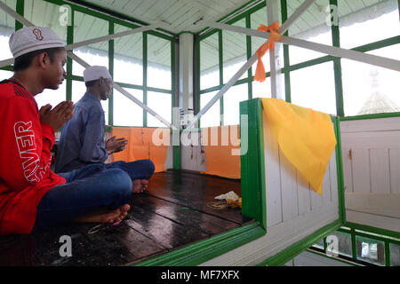 Die traditionelle Moschee im Jahre 1625 erbaut, ist die älteste Moschee in South Kalimantan, Indonesien Stockfoto