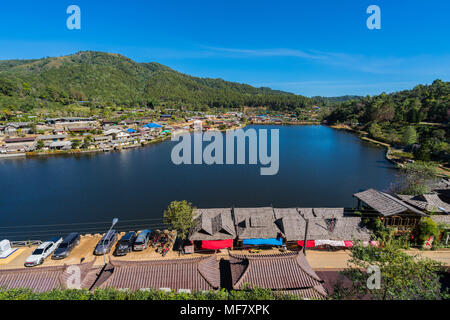 Mae Hong Son, Thailand Januar 24, 2018: Rak Thai Village, Sehenswürdigkeiten Reiseziel in ländlichen von Mae Hong Son, Thailand Stockfoto