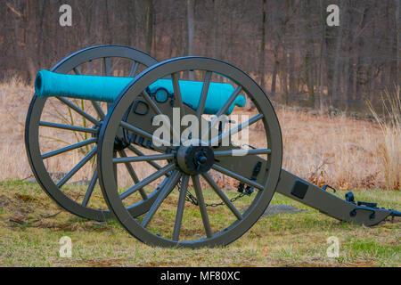 Blick auf Napoleon, 12 lb Kanone, auf einem Friedhof Park in Gettysburg National Historischen Schlachtfeld entfernt Stockfoto