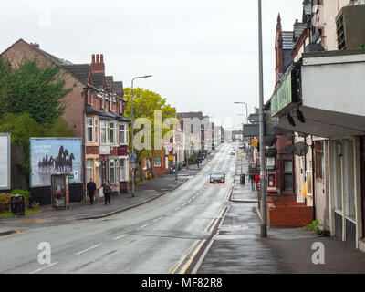 Edlesten Straße, Blick nach unten in Richtung Nantwich Road in Crewe, Cheshire England Großbritannien