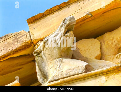 Pferd Statue Parthenon Akropolis Athen Griechenland. Parthenon Tempel der Athene auf der Akropolis. Tempel Erstellt 438 v. Chr. und ist Symbol des alten Sounds Stockfoto