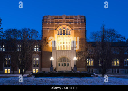 Purdue University Memorial Union (PMU) von W State Street gesehen Stockfoto