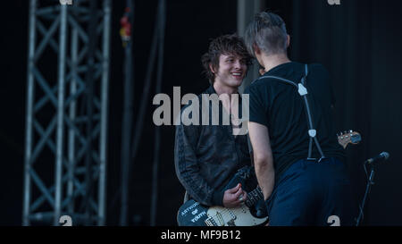 Peter Doherty, die am Sonntag Nachmittag auf der großen Bühne an der siegreichen Festival 2017 Stockfoto