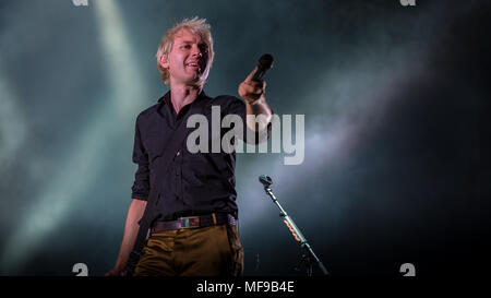 Franz Ferdinand, die am Sonntag Abend auf der großen Bühne an der siegreichen Festival 2017 Stockfoto