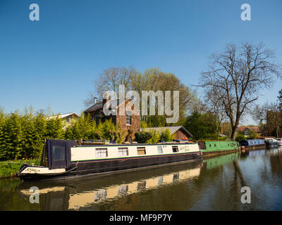 15-04, Fluss Kennet, Newbury, Berkshire, England, UK, GB. Stockfoto