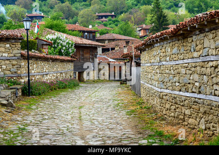 Knysna, Bulgarien-architektonischen Reserve von rustikalen Häusern und engen Gassen aus der Bulgarischen Nationalen Wiedergeburt Stockfoto
