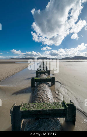 In der Nähe von Abergele pensarn Strand an der Küste von Nordwales UK Stockfoto