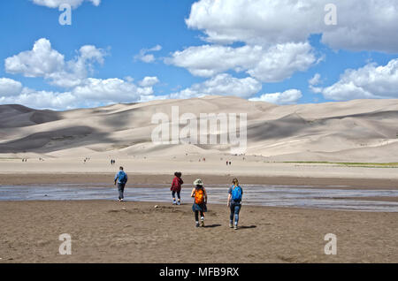 Die Great Sand Dunes National Park liegt im San Luis Valley von Colorado an den westlichen Hängen der Sangre de Cristo Mountains. Der Park ist Ho Stockfoto