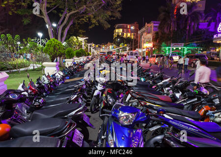 Can Tho, Vietnam - am 18. März 2017: Parkplatz für Motorräder Stockfoto