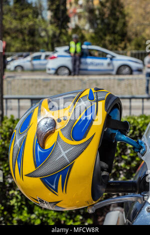 Der Biker Helm bulgarien varna 22.04.2018 Stockfoto