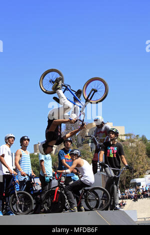 Internationales Festival für Extreme Sports statt, am Ufer des Flusses Lez in Montpellier, Frankreich Stockfoto