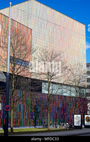 Das Museum Brandhorst in München, 2009 eröffnet, Gehäuse Sammlung moderner Kunst, außergewöhnliche mehrfarbigen Fassade, Stockfoto