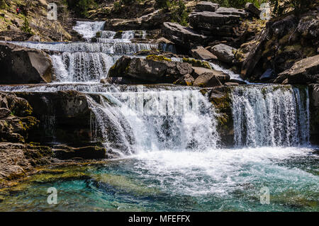 Türkis in der ordesa Tal in den Pyrenäen, Spanien Stockfoto