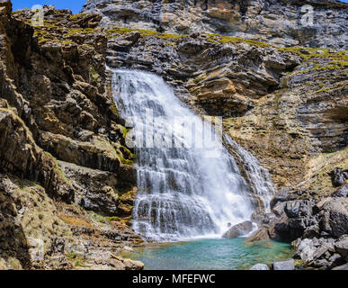 Cola de Caballo Wasserfall im Ordesa-tal in den Aragonesischen Pyrenäen, Spanien Stockfoto
