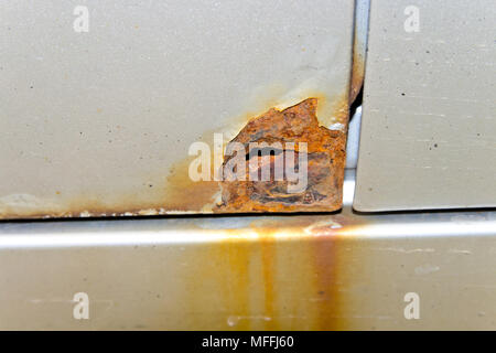 Rost am Auto Tür Stockfoto